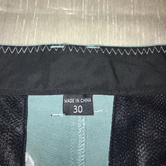 Teal Premium Hybrid Chino Walk Short by Hethcode Size 30 - Picture 6 of 7